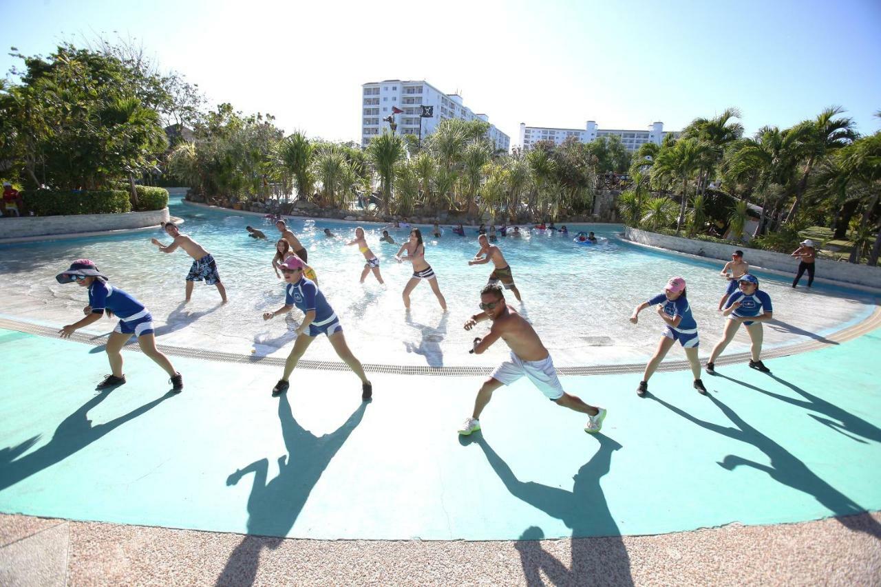 Jpark Island Resort & Waterpark Cebu Đảo Mactan Ngoại thất bức ảnh